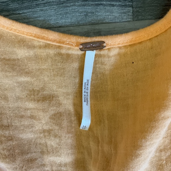 Free People Market Embroidered V-Neck Top in Carrot Ginger medium - Picture 3 of 5
